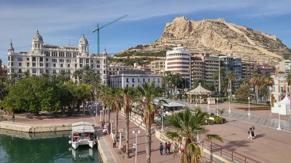 Casco Historico Apartment Alicante Luaran gambar